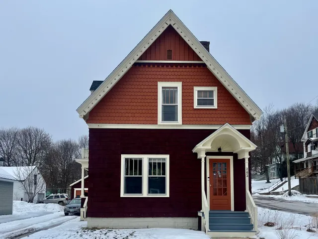 $244,500 | 263 School Street, Berlin, NH 03570