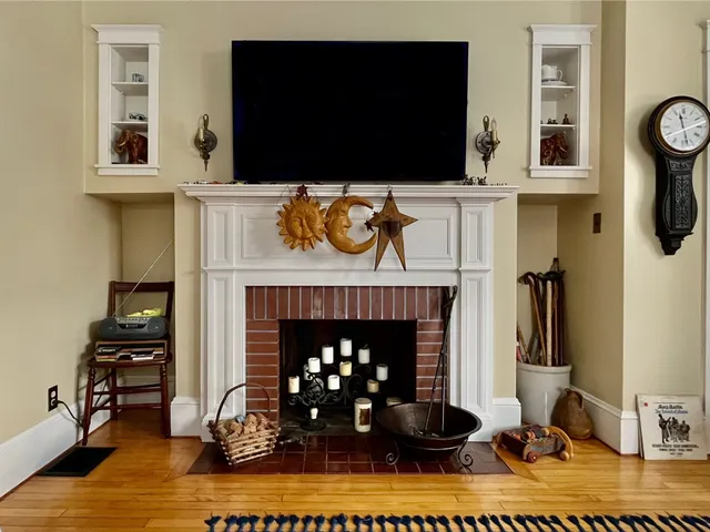 $244,500 | 263 School Street, Berlin, NH 03570