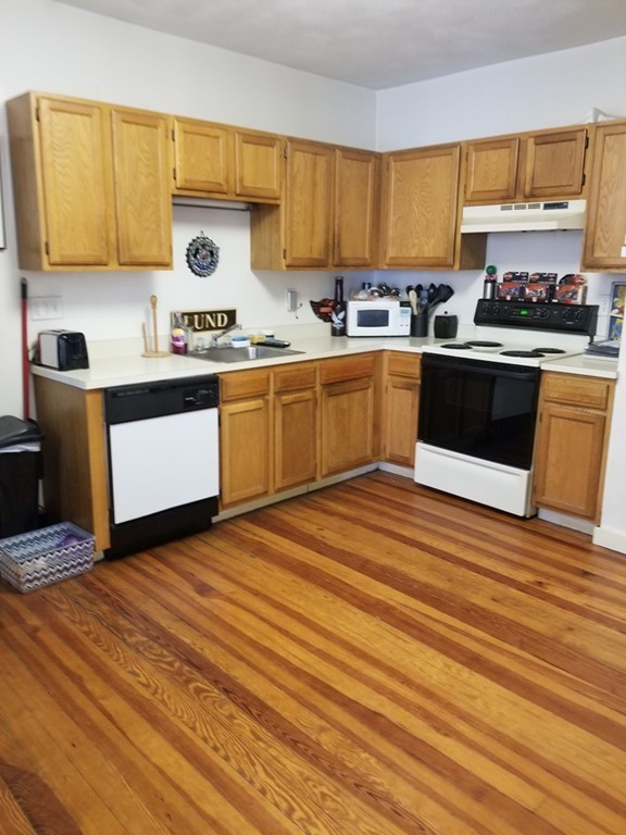 1 Spring Terrace Northbridge, MA 01588 - Photo 9 of 18