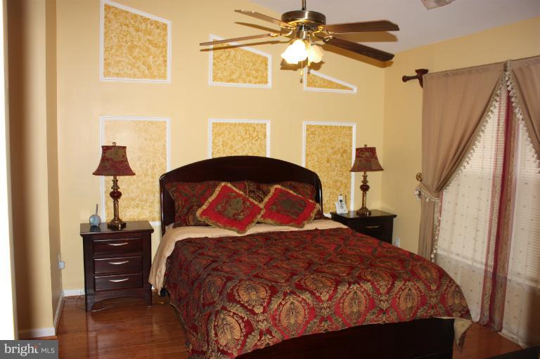 6418 Katherine Ann Lane Springfield, VA 22150 - Photo 6 of 10 Bedroom