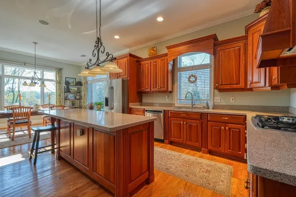 $789,900 | 280 Cedar Bluff Drive, Moore, SC 29369