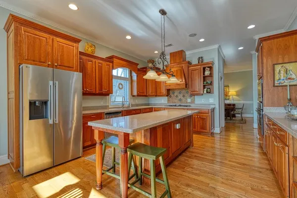 $789,900 | 280 Cedar Bluff Drive, Moore, SC 29369