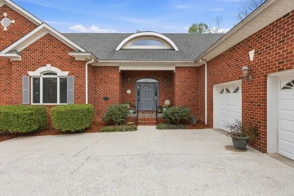 $789,900 | 280 Cedar Bluff Drive, Moore, SC 29369