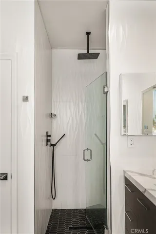 $6,250 | 340 5th Street, Huntington Beach, CA 92648