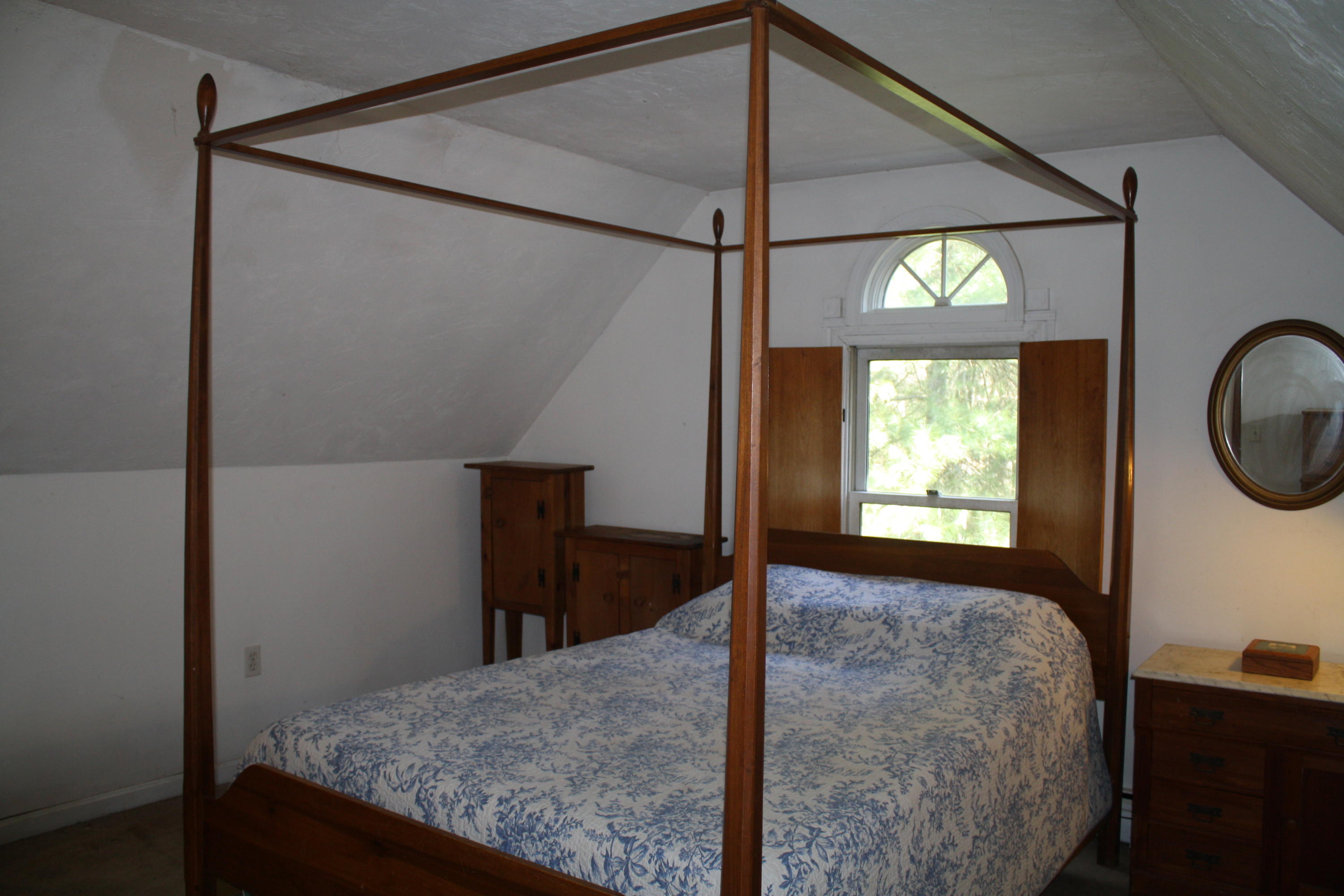 207 Simon Narrows Road Mashpee, MA 02649 - Photo 11 of 18 a view of entry way