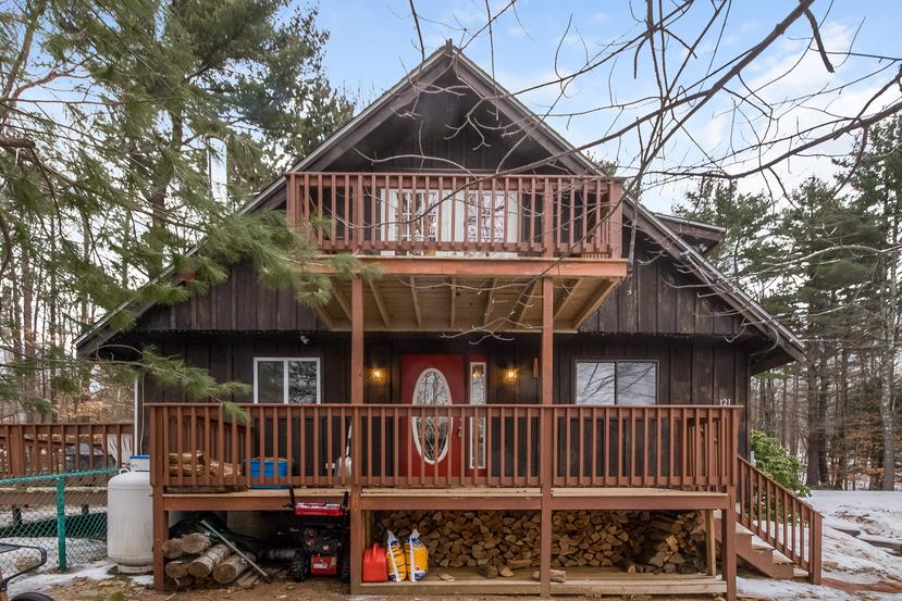 121 Plummer Hill Road Belmont, NH 03220 - Photo 1 of 26 Gallery Image 1