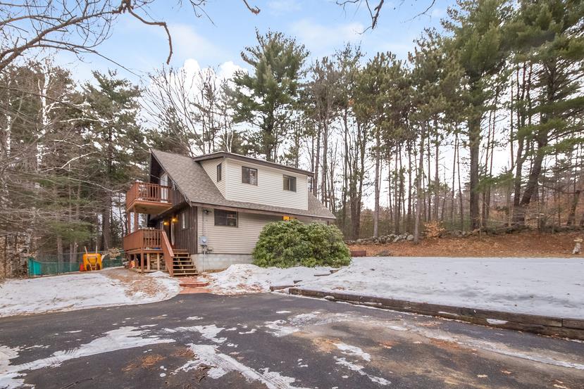 121 Plummer Hill Road Belmont, NH 03220 - Photo 2 of 26 Gallery Image 2