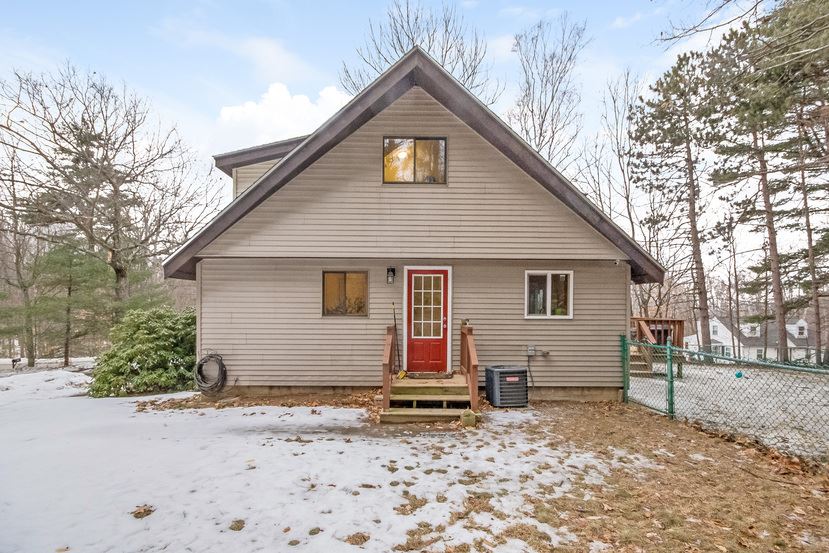 121 Plummer Hill Road Belmont, NH 03220 - Photo 3 of 26 Gallery Image 3