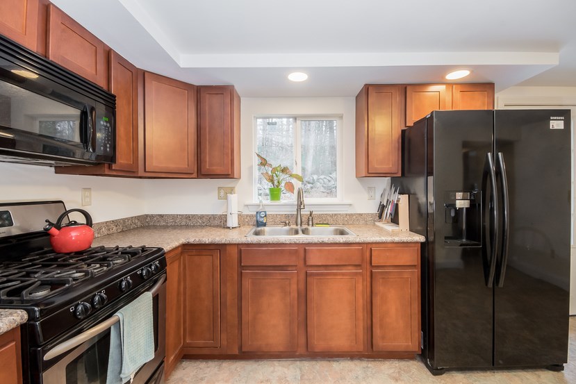 121 Plummer Hill Road Belmont, NH 03220 - Photo 4 of 26 Gallery Image 4