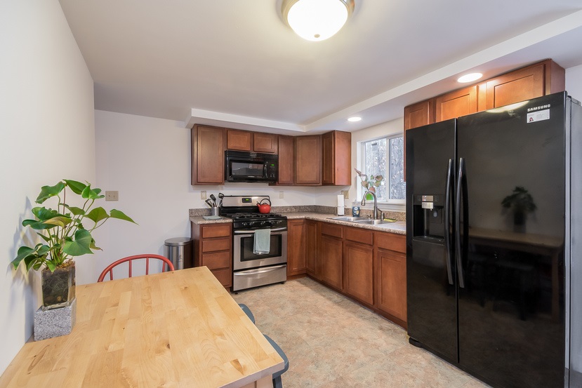 121 Plummer Hill Road Belmont, NH 03220 - Photo 5 of 26 Gallery Image 5