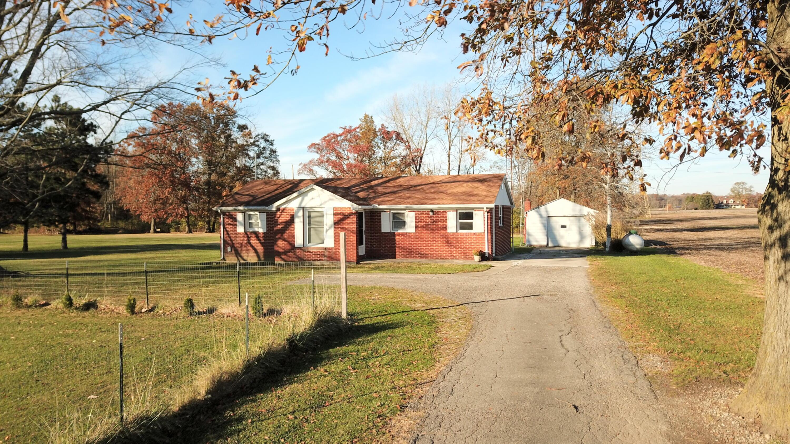 5250 Kerns Road Springfield, OH 45502 - Photo 16 of 35 C3CD14C7FA0AEE89B8B33A75DE8A3357