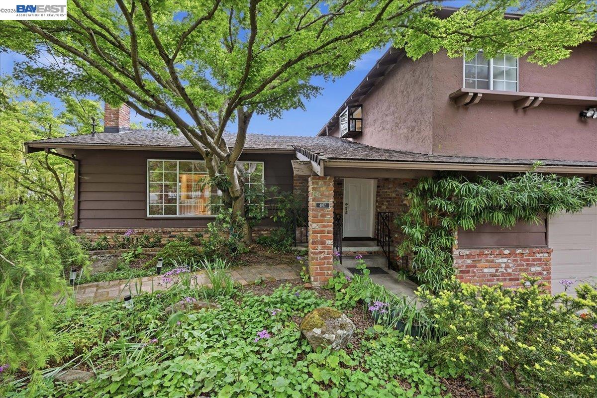 4977 Proctor Road Castro Valley, CA 94546 - Photo 2 of 60