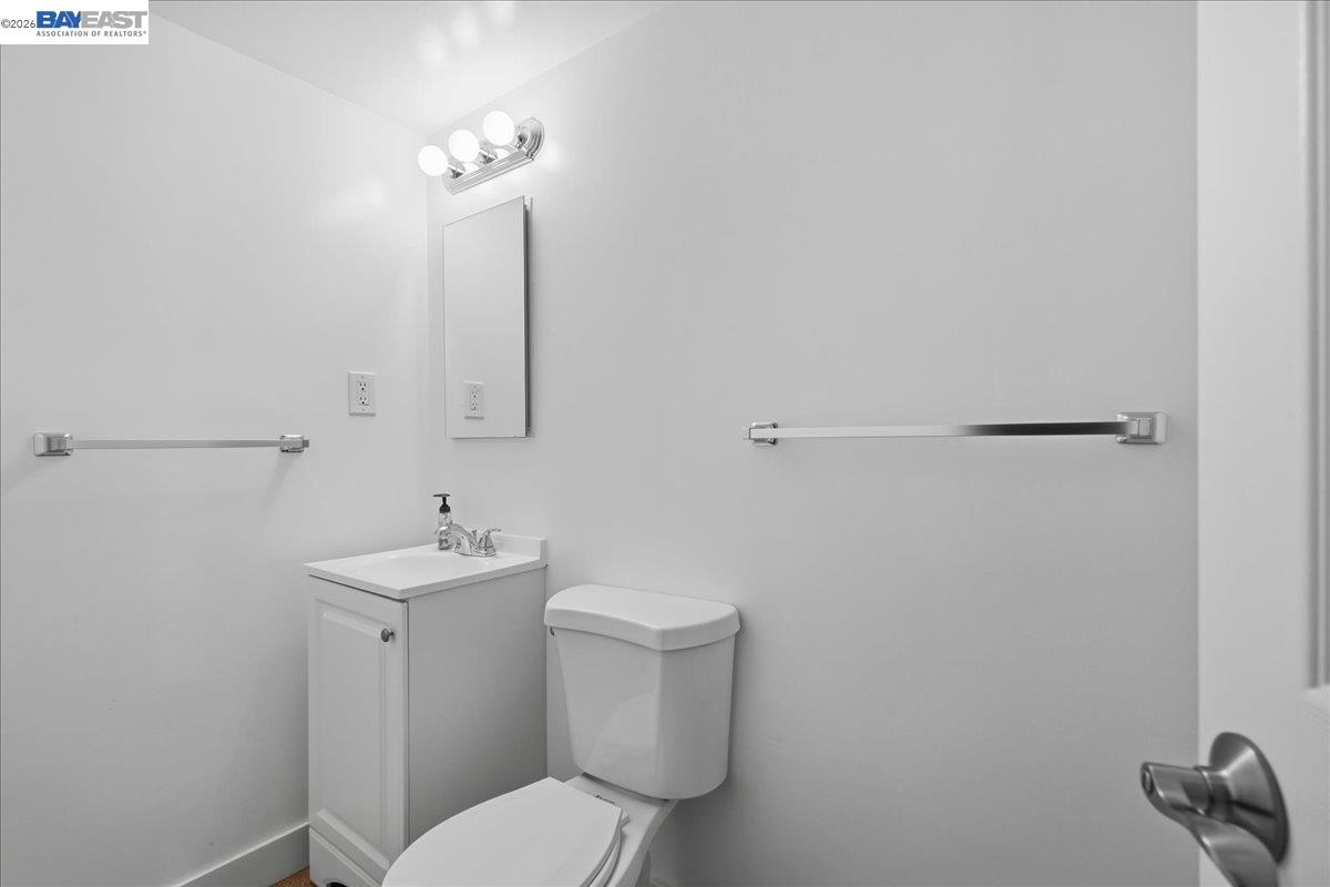 4977 Proctor Road Castro Valley, CA 94546 - Photo 43 of 60