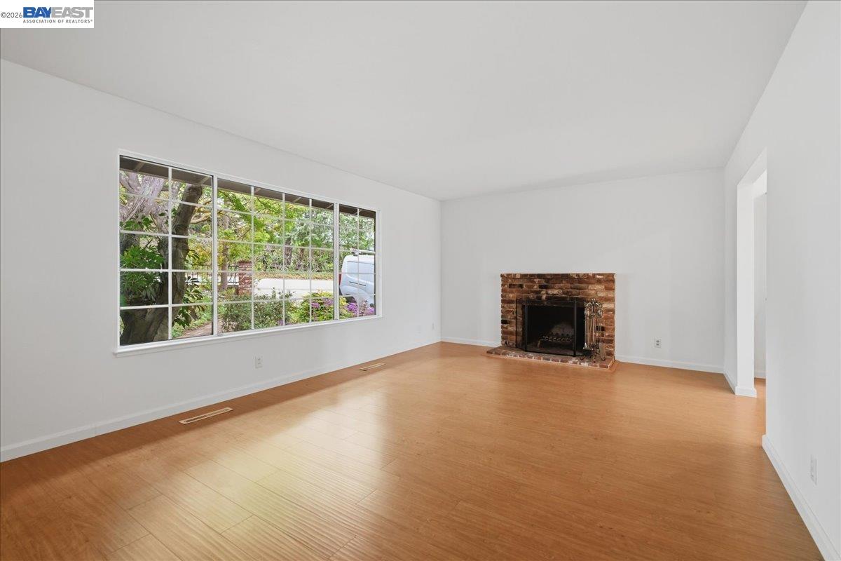 4977 Proctor Road Castro Valley, CA 94546 - Photo 9 of 60