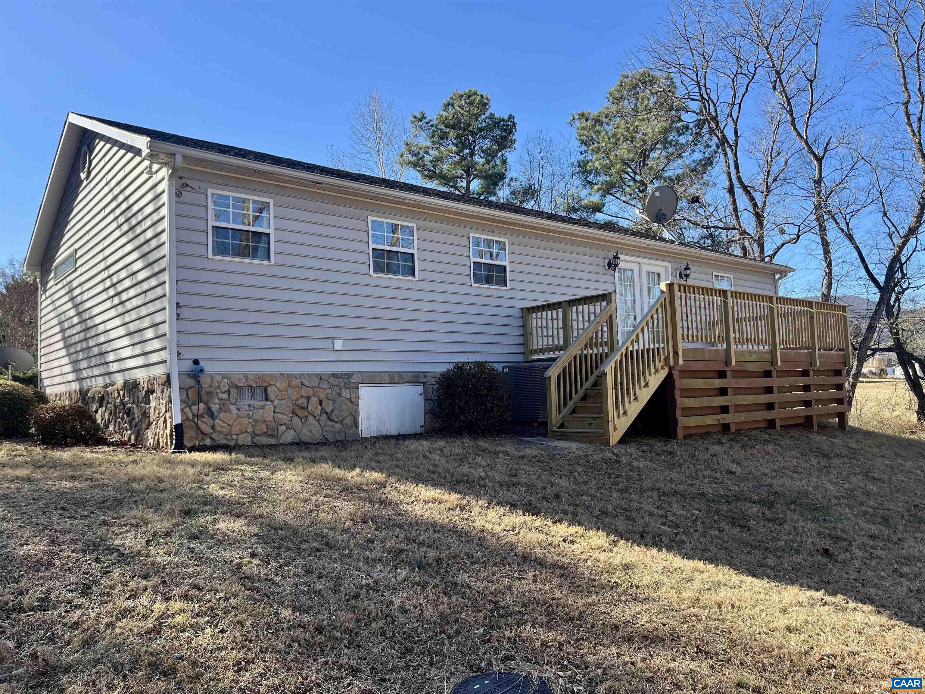 4678 Garth Road Crozet, VA 22932 - Photo 5 of 21