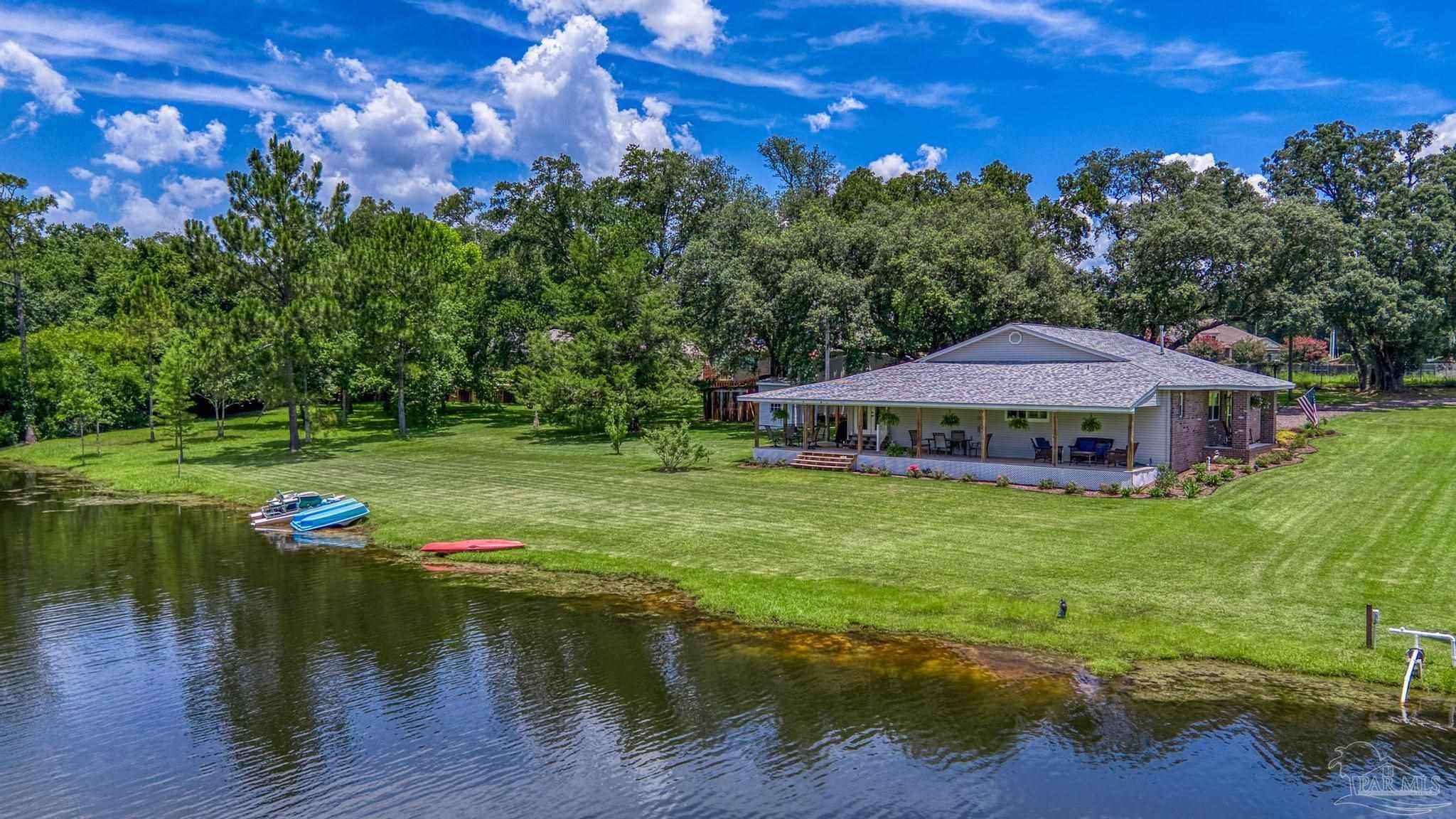 8601 Chisholm Road Pensacola, FL 32514 - Photo 6 of 69