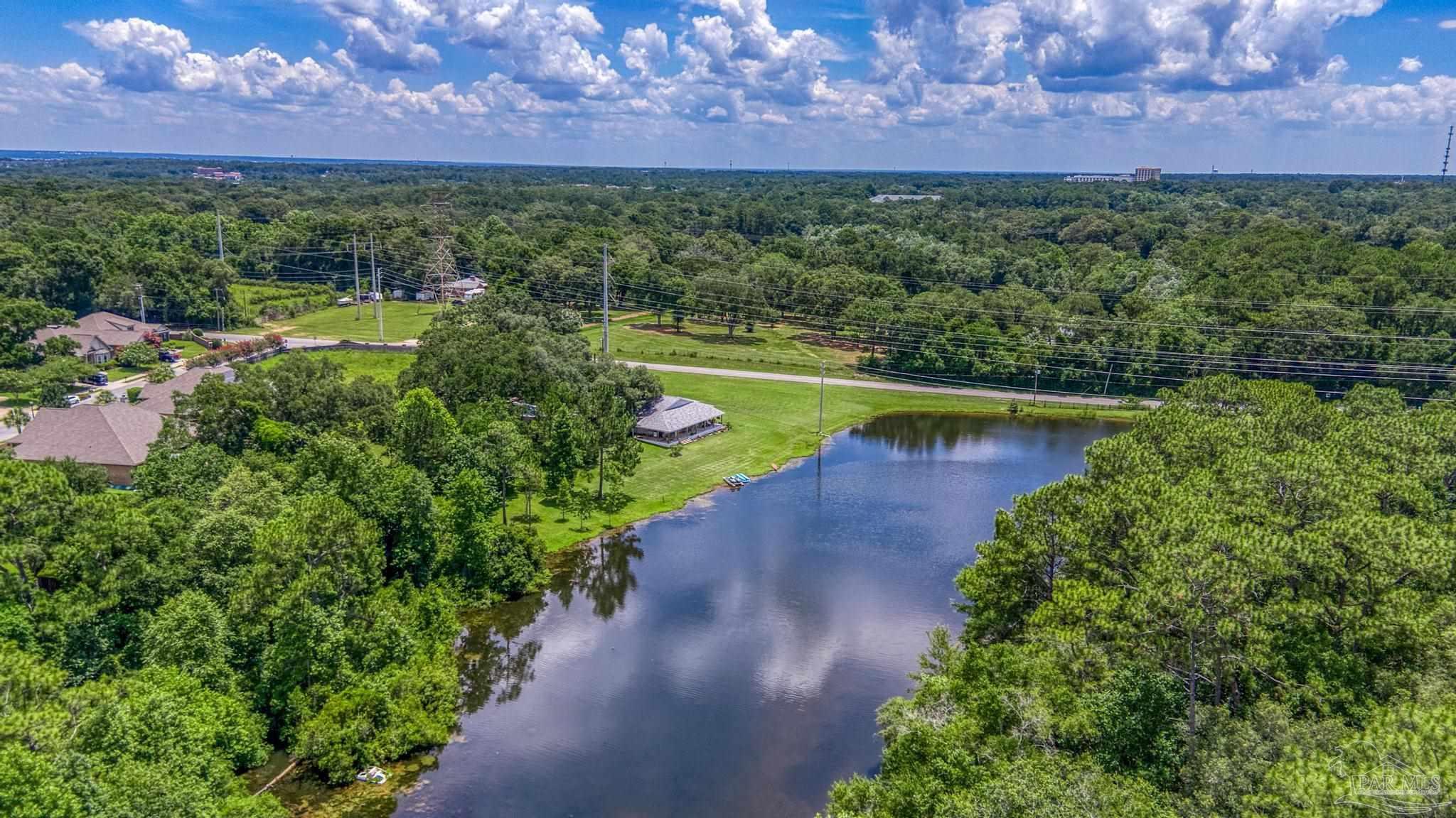 8601 Chisholm Road Pensacola, FL 32514 - Photo 7 of 69