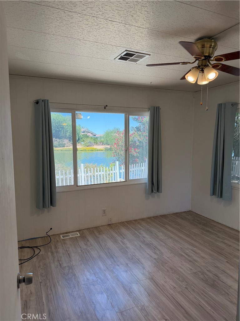 20683 B69 Waalew Road, Unit B69 Apple Valley, CA 92307 - Photo 3 of 4