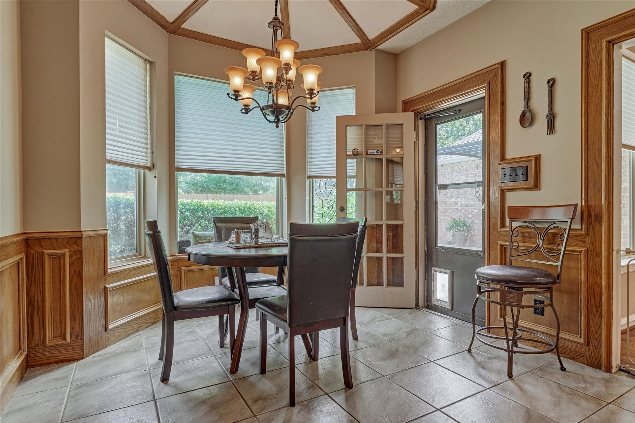 423 Pine Edge Drive Spring, TX 77380 - Photo 18 of 36