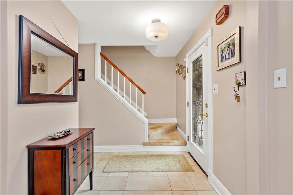 1427 Mayview Road Pittsburgh, PA 15241 - Photo 4 of 25 Gallery Image 4
