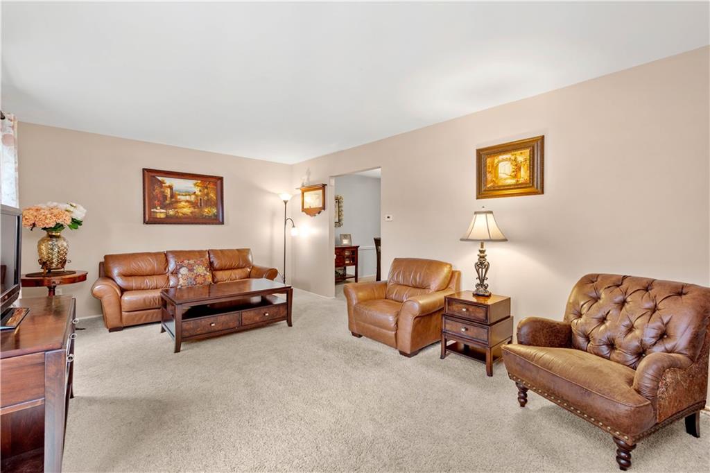1427 Mayview Road Pittsburgh, PA 15241 - Photo 5 of 25 Gallery Image 5