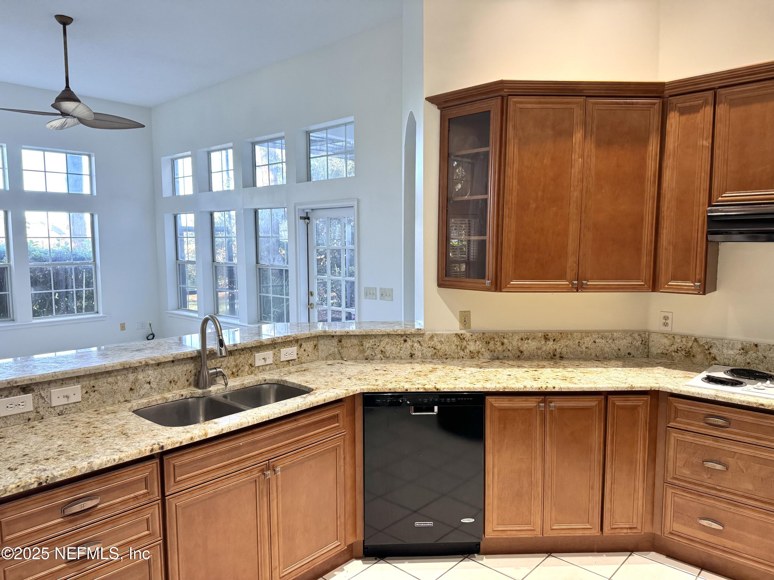 10098 Chester Lake Road East Jacksonville, FL 32256 - Photo 6 of 34 IMG_9065