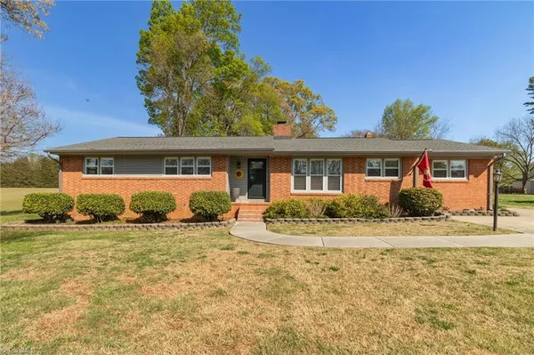 $320,000 | 603 Shamrock Road, High Point, NC 27265