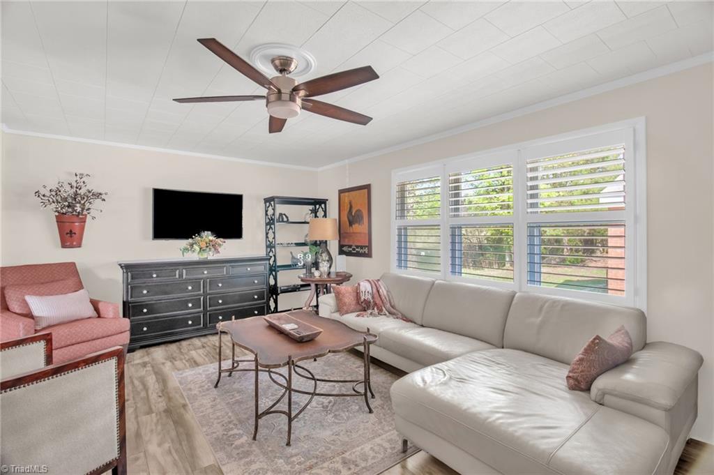 603 Shamrock Road High Point, NC 27265 - Photo 15 of 29