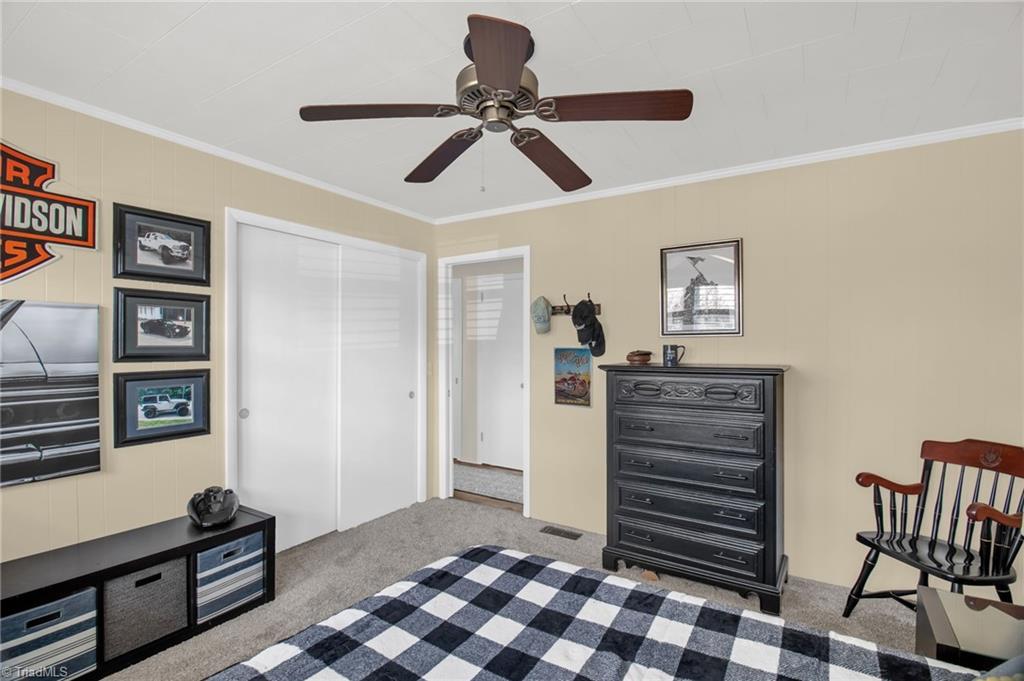 603 Shamrock Road High Point, NC 27265 - Photo 25 of 29