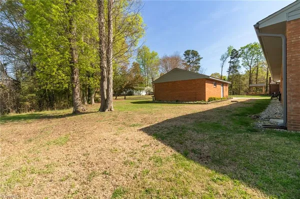 $320,000 | 603 Shamrock Road, High Point, NC 27265