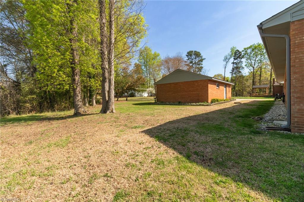 603 Shamrock Road High Point, NC 27265 - Photo 29 of 29