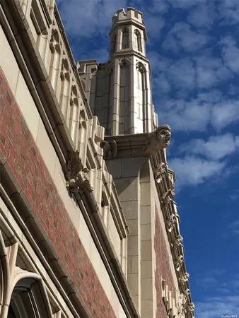 $1,450,000 | 220 West West 148th Street, Unit 6G | Central Harlem