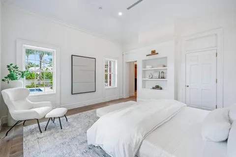 $16,900,000 | 269 Jamaica Lane, Palm Beach, FL 33480