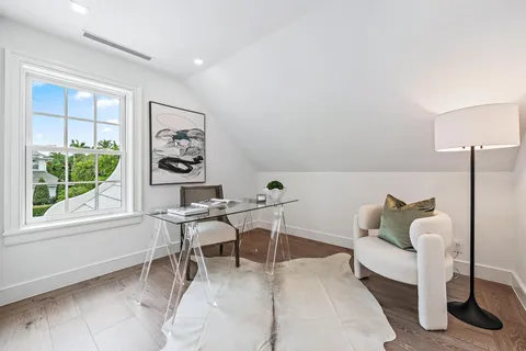 $16,900,000 | 269 Jamaica Lane, Palm Beach, FL 33480