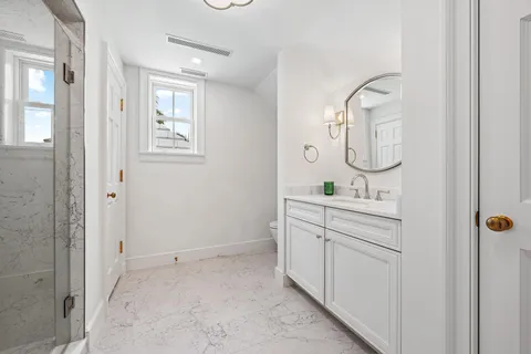 $16,900,000 | 269 Jamaica Lane, Palm Beach, FL 33480