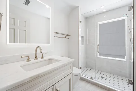 $16,900,000 | 269 Jamaica Lane, Palm Beach, FL 33480