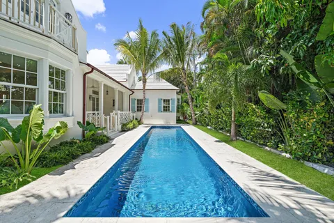 $16,900,000 | 269 Jamaica Lane, Palm Beach, FL 33480