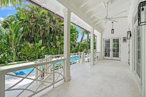 $16,900,000 | 269 Jamaica Lane, Palm Beach, FL 33480