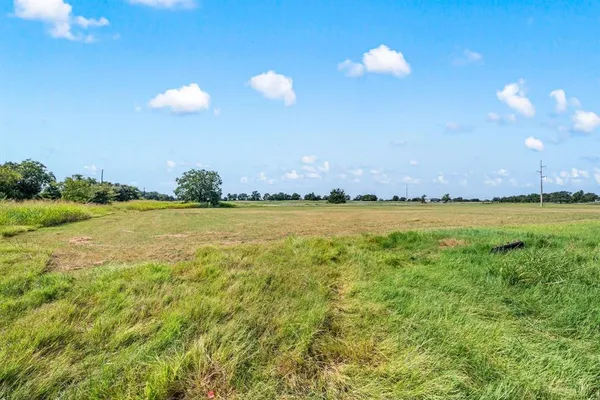 $170,000 | 836 County Road 1895, Sunset, TX 76270