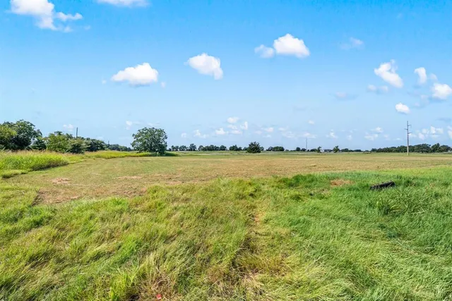 $180,000 | 836 County Road 1895, Sunset, TX 76270