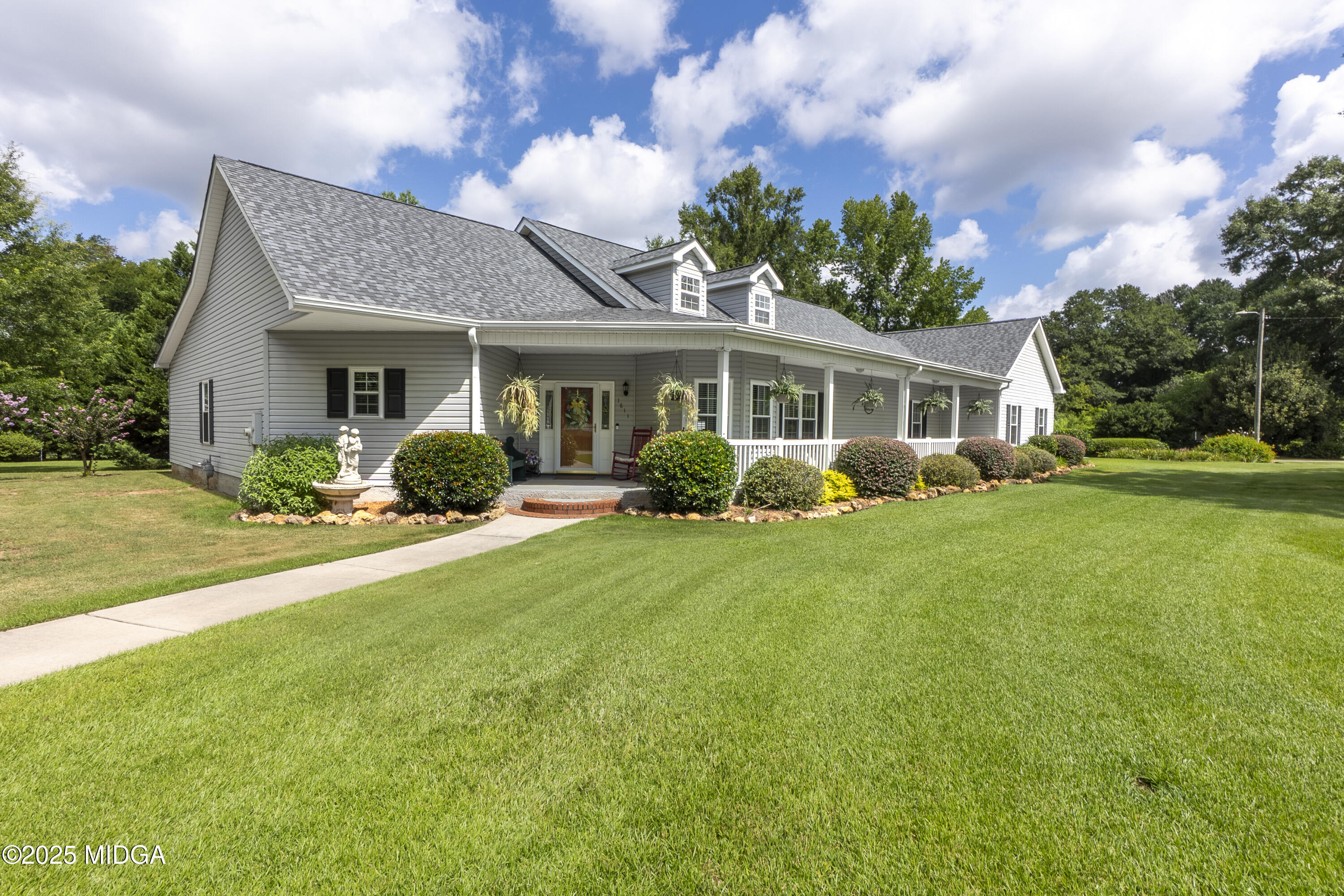 1611 South Houston Road Kathleen, GA 31047 - Photo 2 of 89 01__AAA3086HDR_mls
