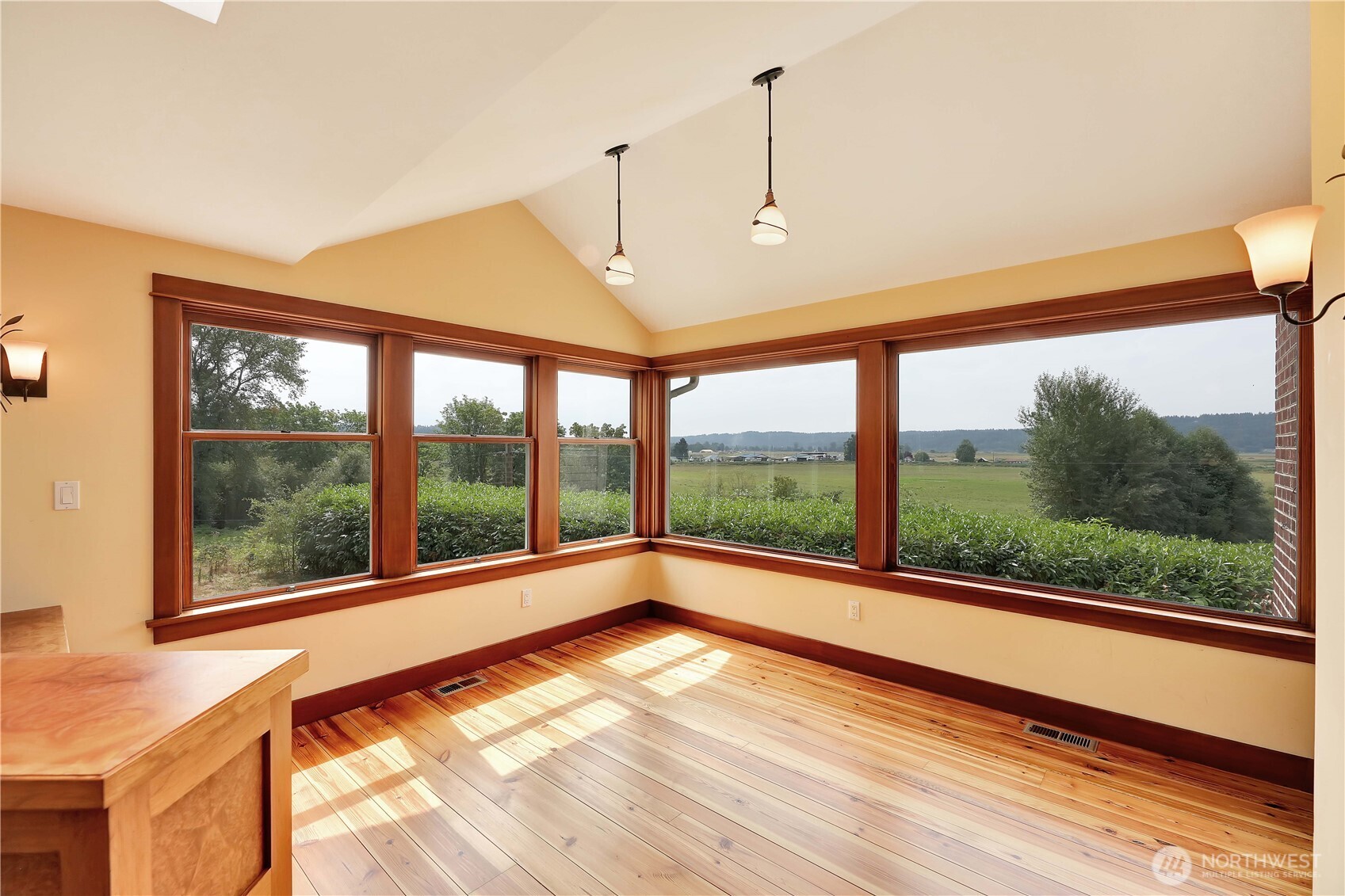 20226 Duvall Monroe Road Northeast Duvall, WA 98019 - Photo 3 of 40