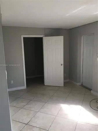 $3,000 | 5631 West 10th Avenue, Hialeah, FL 33012