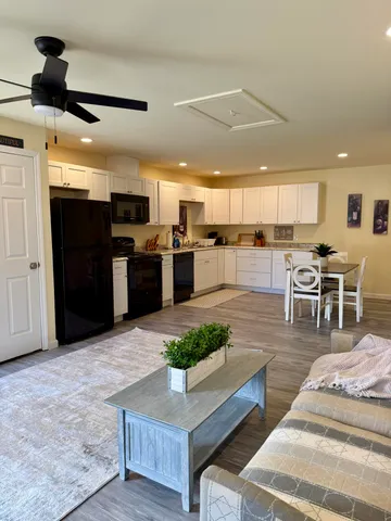 $1,200,000 | 420 Hancock Street, Bangor, ME 04401