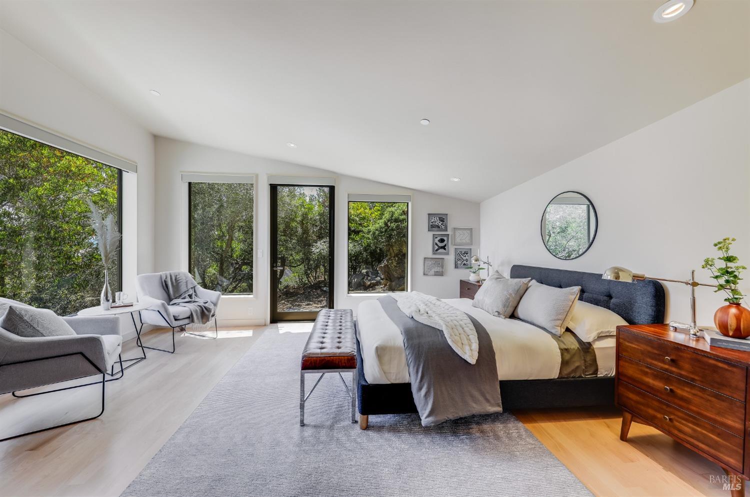 21 Tara Hill Road Tiburon, CA 94920 - Photo 22 of 52