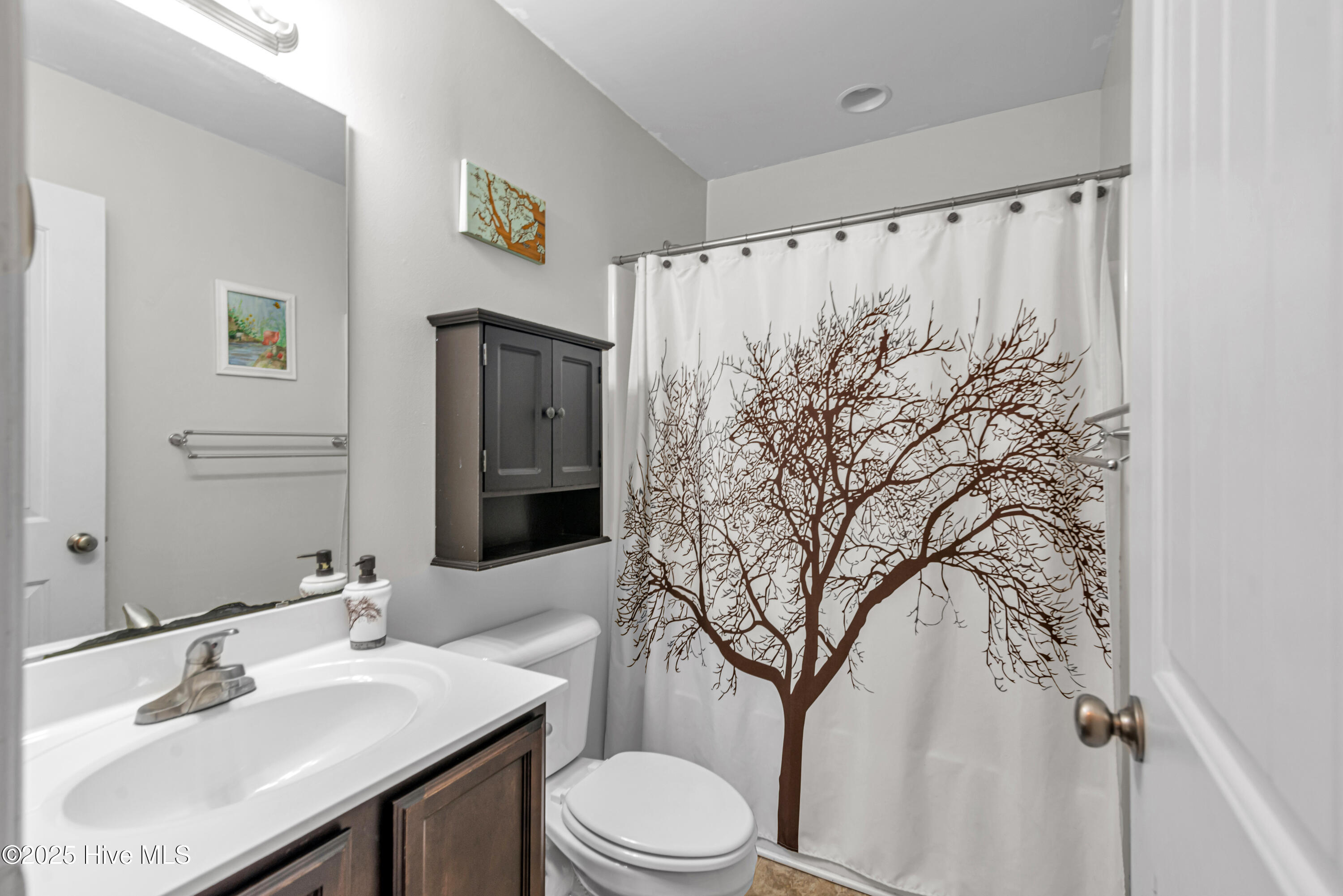 291 Richlands Loop Road Richlands, NC 28574 - Photo 39 of 50 Bathroom 2