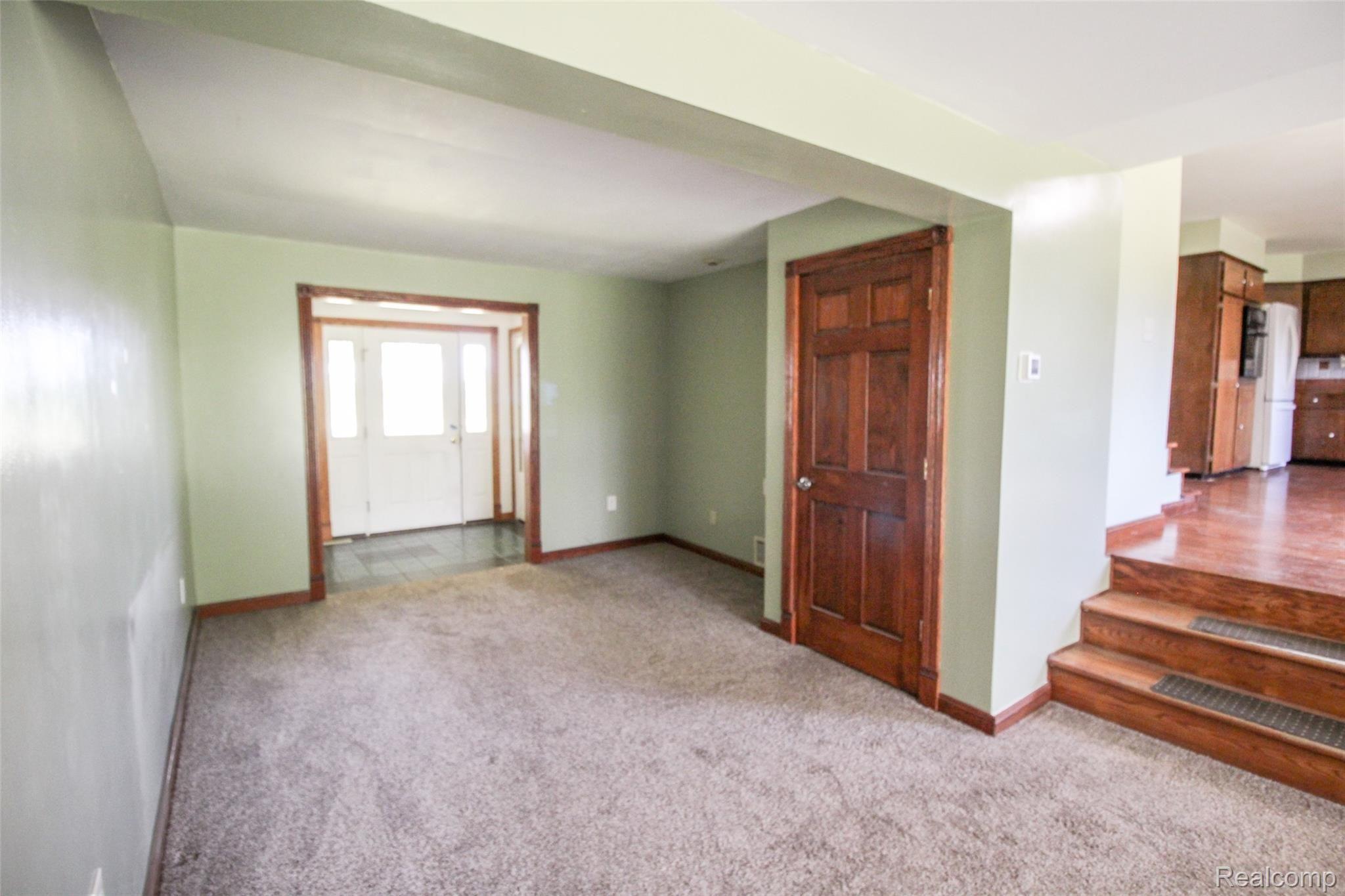 17099 Frandsche Road Chesaning, MI 48616 - Photo 7 of 51 07.JPG