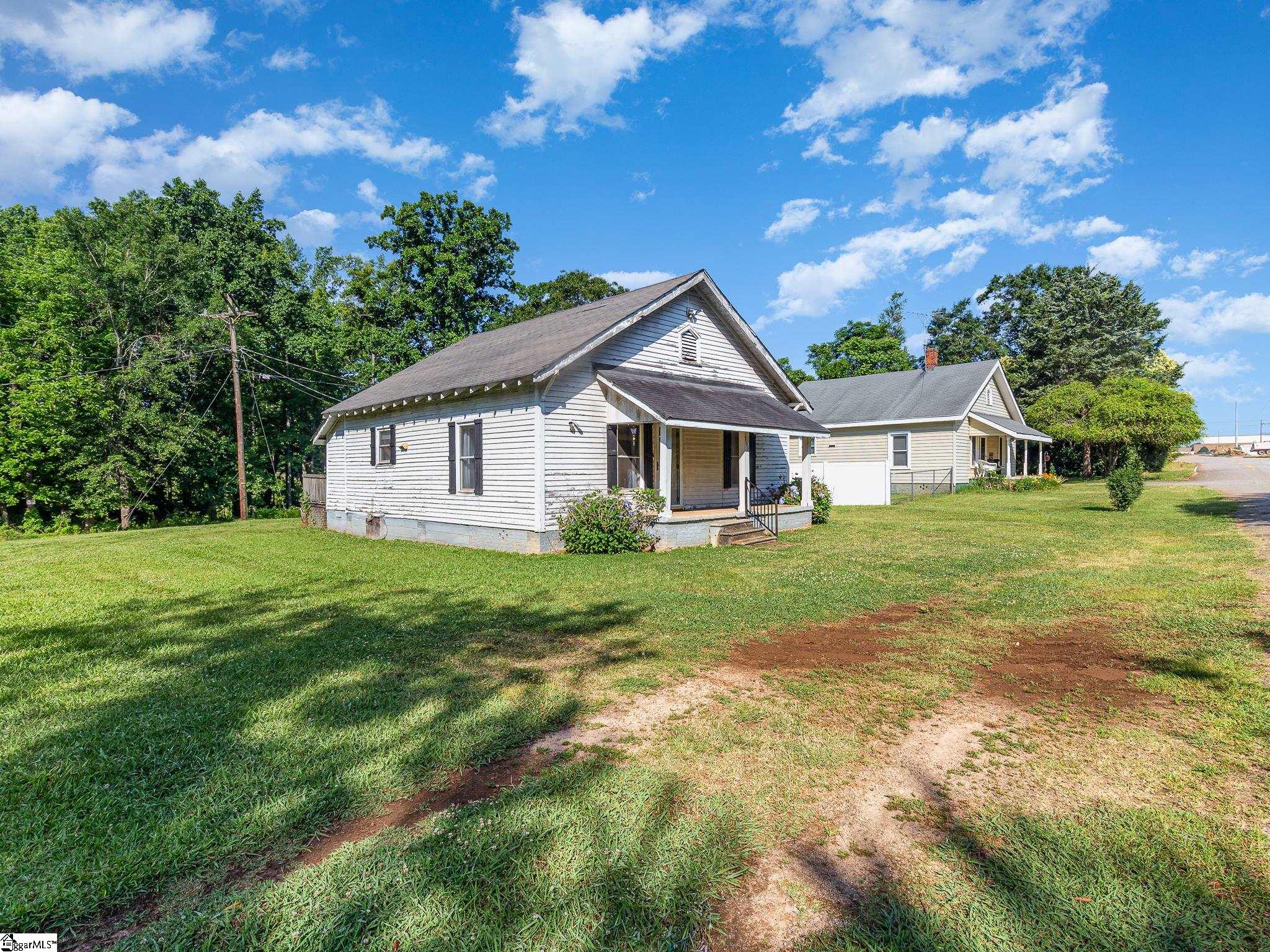 159 Porter Street Wellford, SC 29385 - Photo 2 of 24 Gallery Image 2