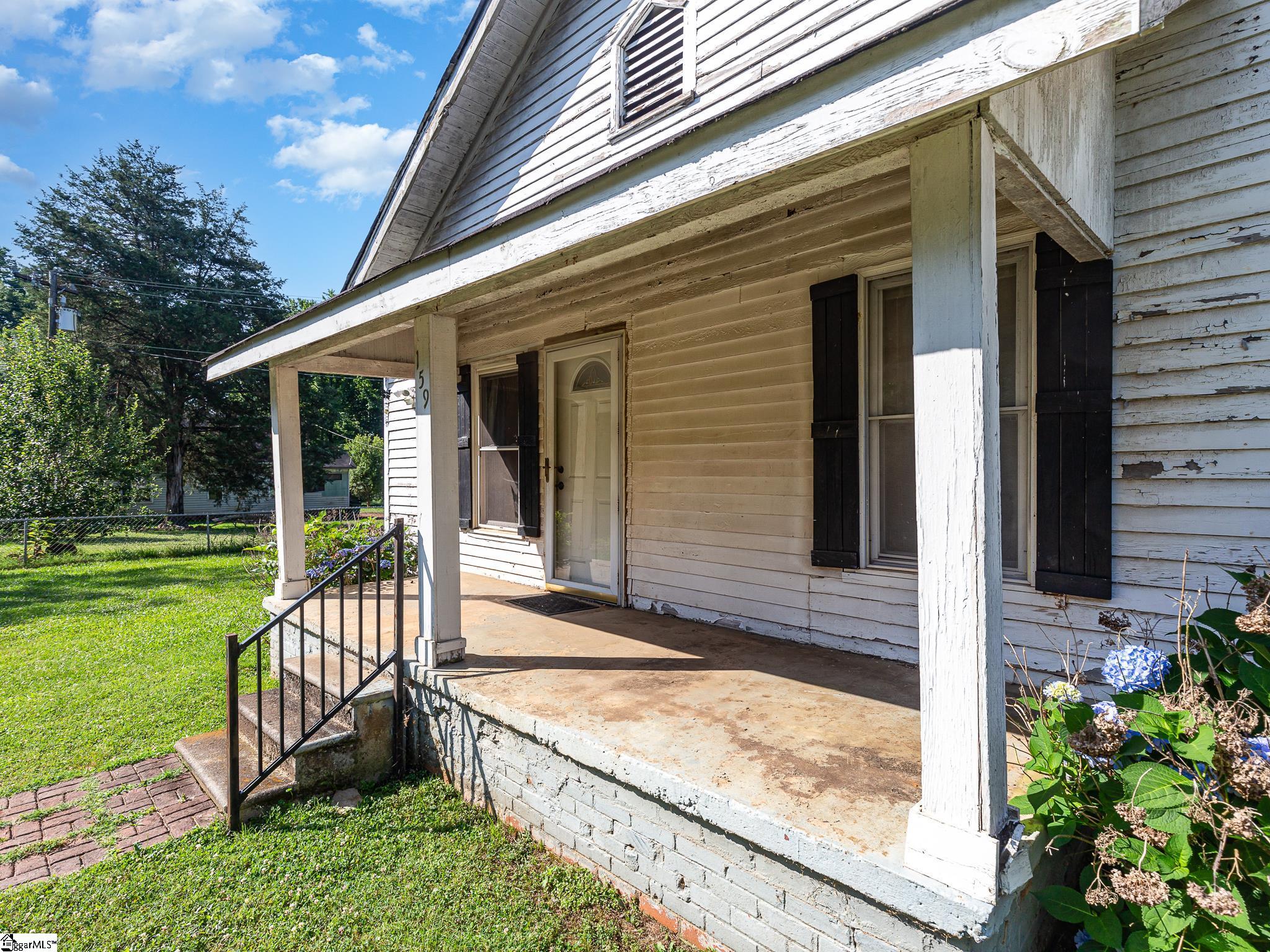 159 Porter Street Wellford, SC 29385 - Photo 5 of 24 Gallery Image 5