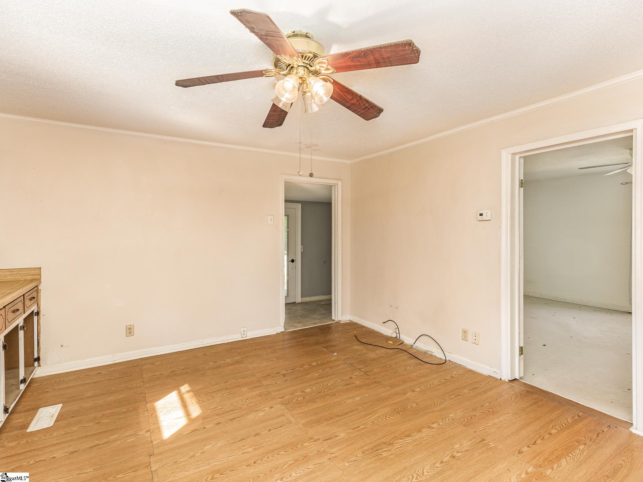 159 Porter Street Wellford, SC 29385 - Photo 9 of 24 Gallery Image 9